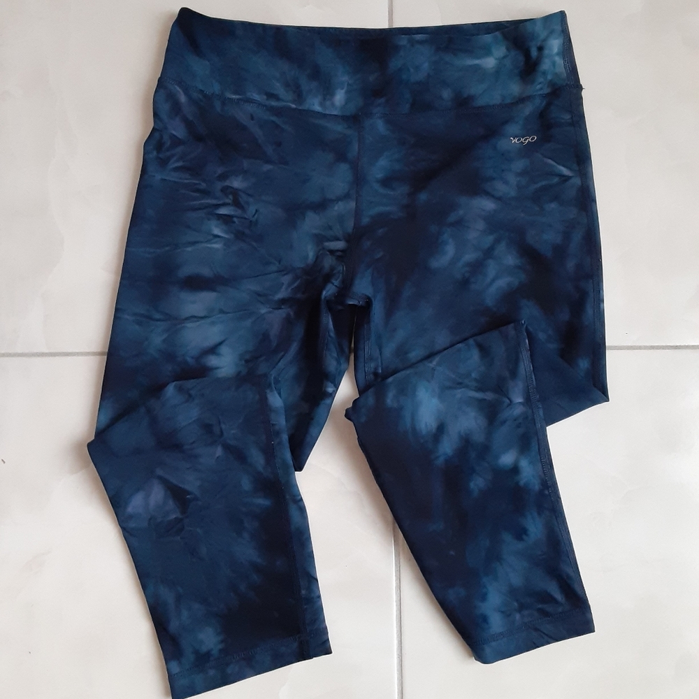 Athletic leggings